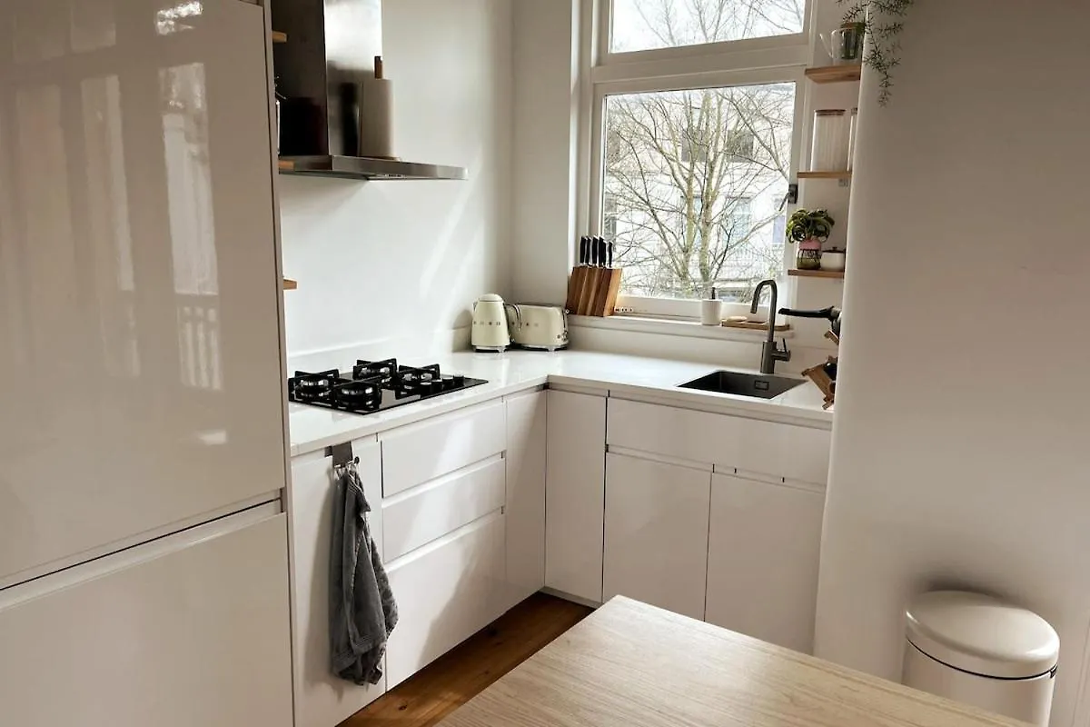 Canal View, Roofterrace Apartment Amsterdam